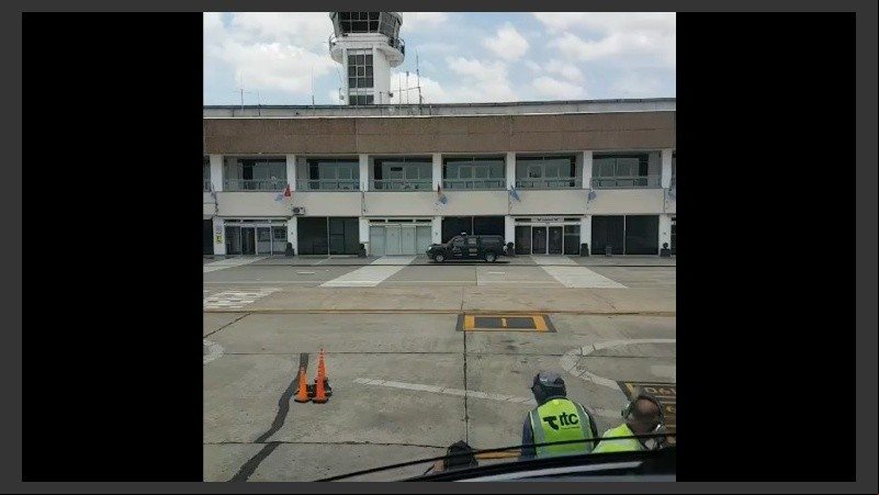 Una imagen del video grabado por el piloto. 