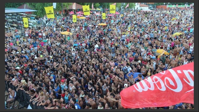 Casi catorce mil personas coparon el balneario La Florida.