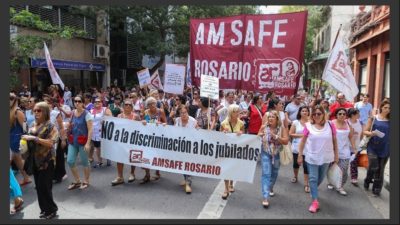 La medida de fuerza del miércoles, deberá ser aprobada por el Congreso Nacional de Ctera.