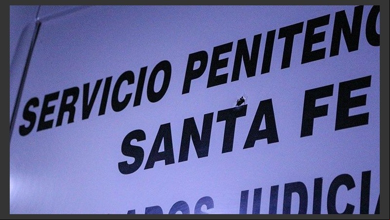 Así quedó la camioneta que trasladaba a Bassi.