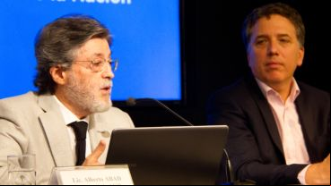 El titular de la Afip, Alberto Abad, y el ministro de Hacienda, Nicolás Dujovne.