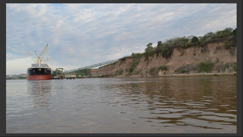 La costa del río Carcaraña.