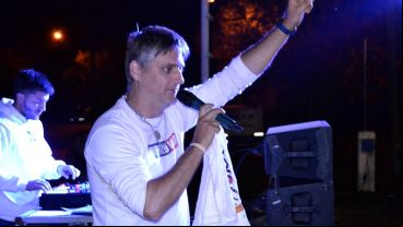 El conductor Sebastián Oneto animó los recitales.