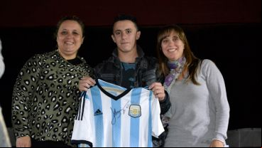 Guillermo, el ganador de la camiseta autografiada por Messi.