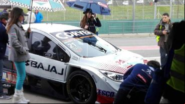 La marca Peugeot lidera las posiciones generales del Súper TC 2000.