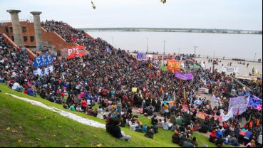 Postales de la movilización "Ni una menos" en Rosario. (Alan Monzón/Rosario.com)