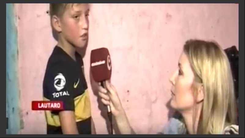 Lautaro hizo llorar a la movilera de Crónica. 