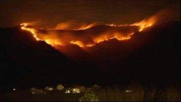 Empezarán a trabajar cinco aviones hidrantes en el combate al fuego.