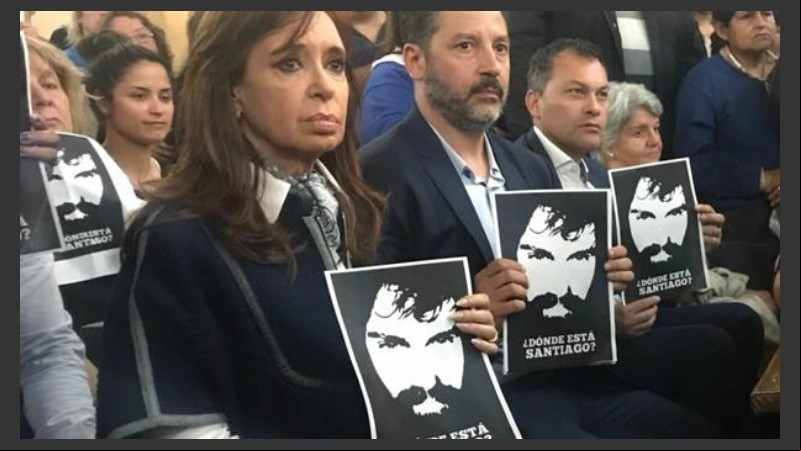 La ex jefa de Estado estuvo en la misa para pedir por la aparición de Santiago Maldonado.