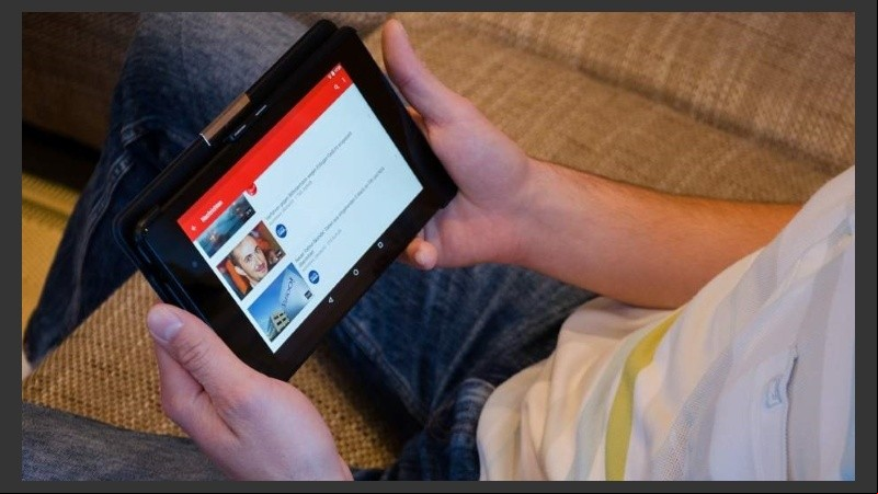 Una tablet y más de 100 CDs entre los objetos secuestrados. 
