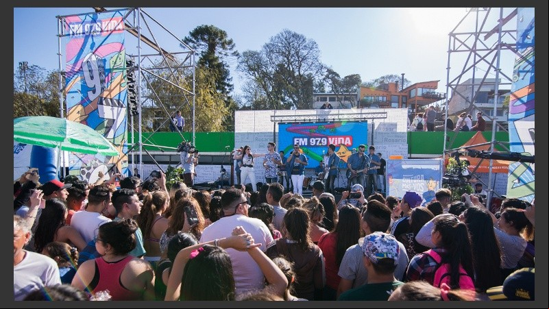 El escenario de FM Vida en La Florida este sábado.