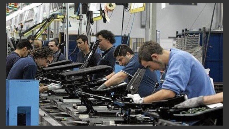 Un tercio de los trabajadores está en negro en el país.