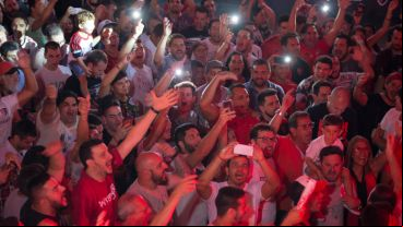 Los hinchas leprosos disfrutaron y no pararon de alentar.