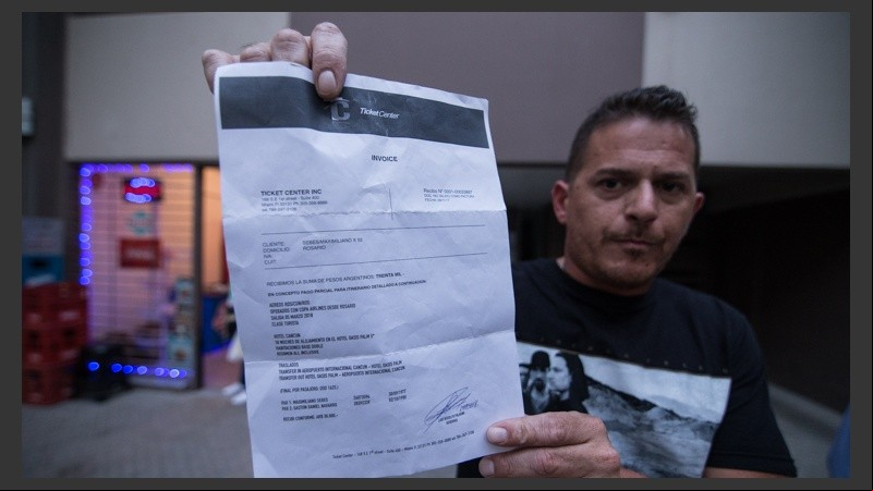 Damnificados se reunieron este viernes a la tarde en Paraguay al 2200.