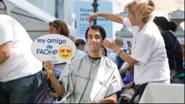 Entrelazate: la movida solidaria en plaza Pringles.