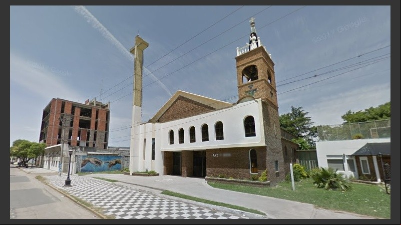 La céntrica parroquia San Enrique se despegó del hecho y advirtió a la población.