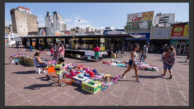 En plaza Montenegro se instalaron algunos puestos.
