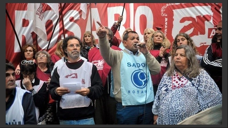 Sadop, al igual que Amsafé, rechazó la oferta salarial de la provincia. 