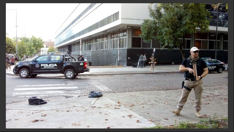 El operativo de seguridad arrancó temprano.