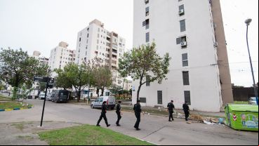 El despliegue se vio en las torres 6, 7 y 8 de Sánchez de Thompson y Laferrere.