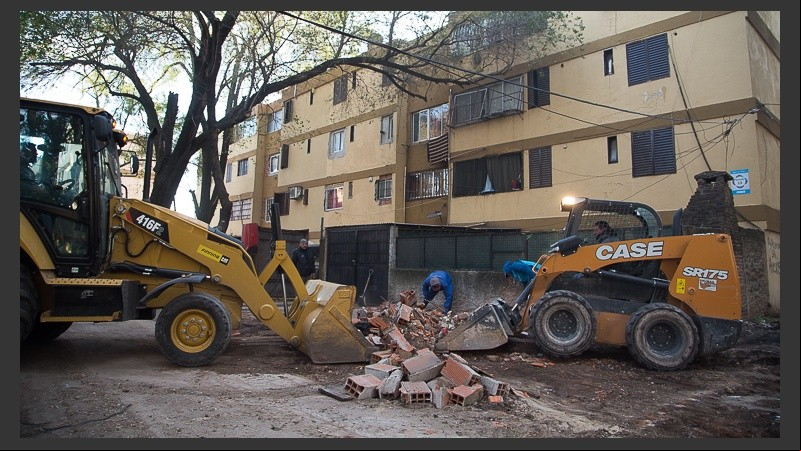 Se demolieron construcciones irregulares.