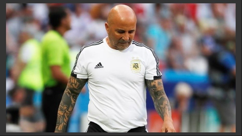 La tristeza de Sampaoli tras la eliminación. 