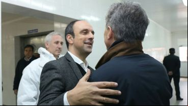 Corral y Macri, juntos contra el gobernador.