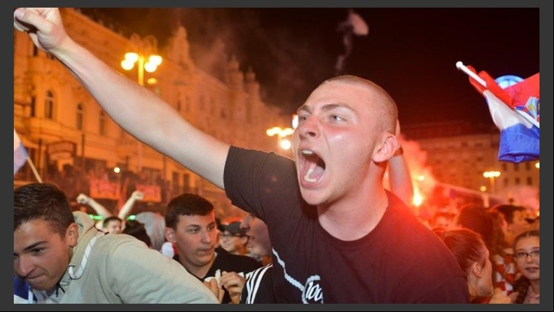 Los hinchas croatas salieron a las calles.