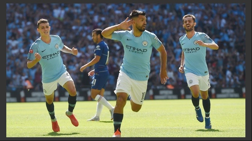 El delantero de la selección, cada vez más ídolo en medio Manchester.