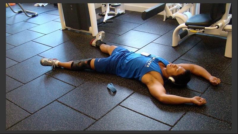 Ir al gimnasio con resaca incrementa el riesgo de sufrir un accidente cardiovascular.