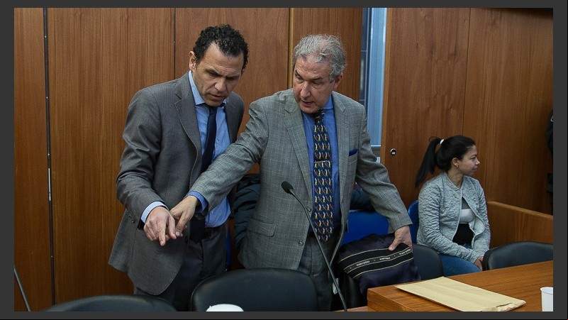 Fausto Yrure y Carlos Edwards, abogados de Los Monos.