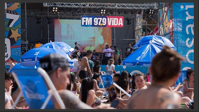 A vivir La Vida en modo verano este domingo en La Florida. 