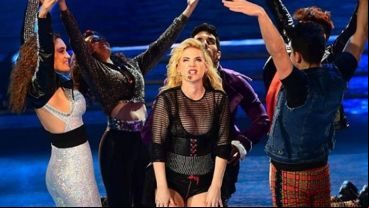 Esmeralda Mitre, en plena performance del ritmo libre.