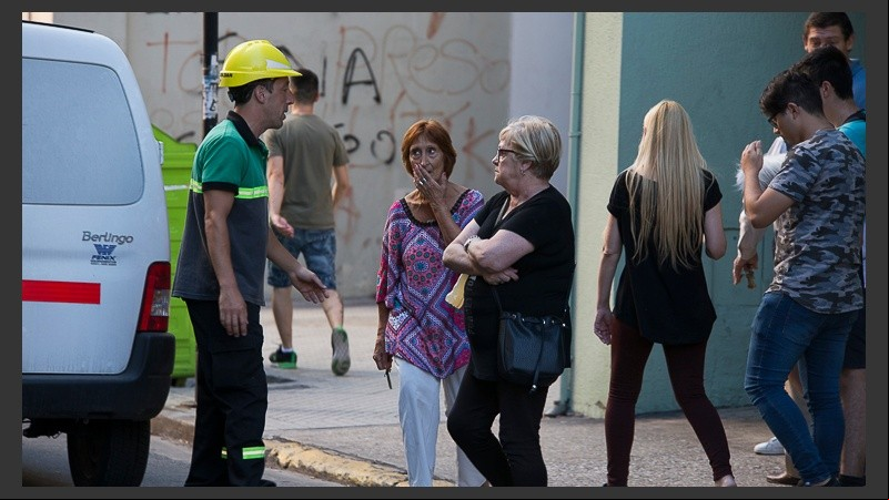 Hubo corridas y momentos de tensión en calle Entre Ríos al 400.