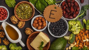 Además de una buena alimentación, hay que hacer ejercicio y respetar las horas de descanso.