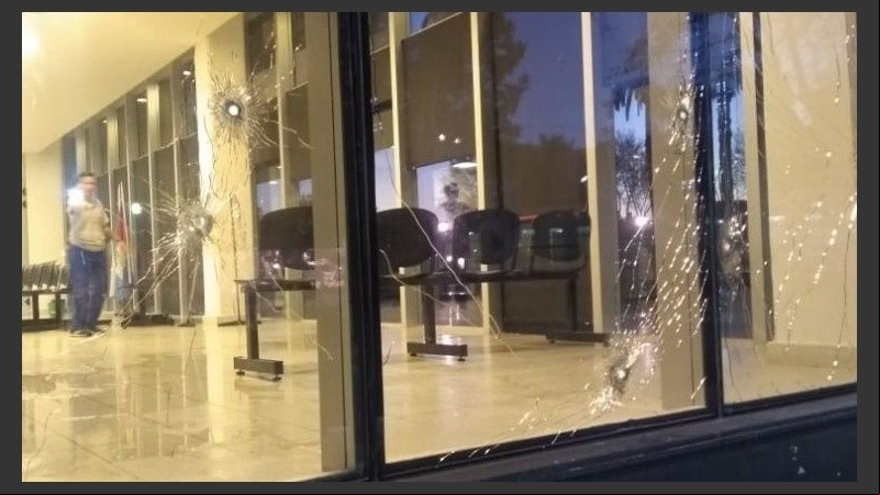 La audiencia se desarrolló en el Centro de Justicia Penal, uno de los edificios baleados.