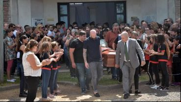 Todo un pueblo unido para despedir a su ídolo.