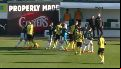 Video: escandaloso gol en la tierra del Fair Play de Bielsa