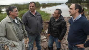 Corral estuvo acompañado por el postulante a senador, José Asan y el presidente comunal de Villa Minetti, Gabriel Gentile, entre otros dirigentes.