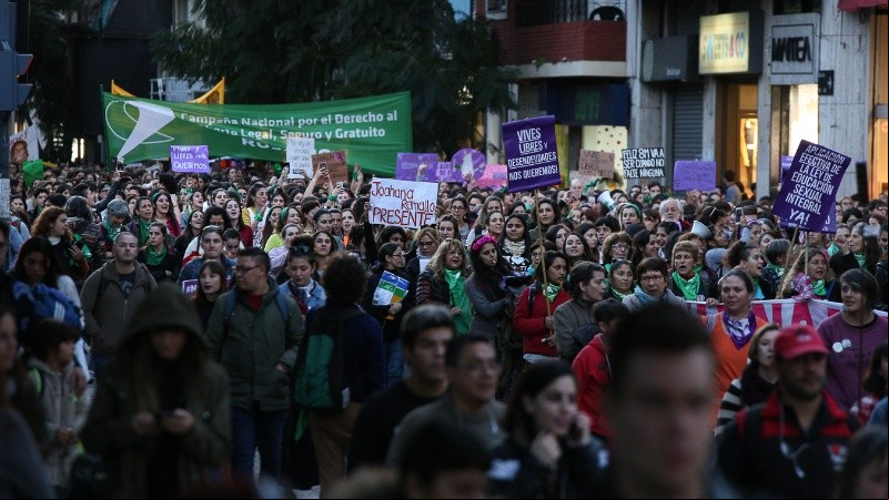 La marcha por el centro rosarino.
