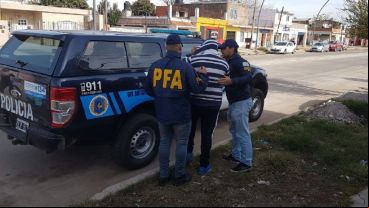 El agente quedó detenido en un operativo realizado este miércoles.