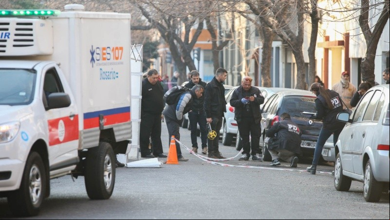 El fiscal y la policía en el lugar.