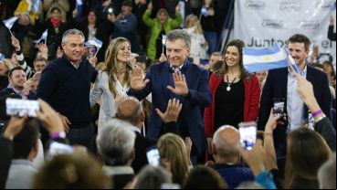 Macri con los referentes santafesinos de Juntos por el Cambio.