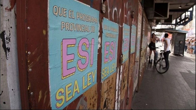 De no aprobarse antes de que termine el 2021, la ESI perderá estado parlamentario en la Legislatura de Santa Fe.