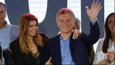 La emoción del presidente y su esposa.