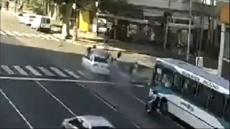 El momento del tremendo impacto.