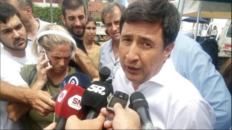 Arroyo en el ojo de la tormenta por compras irregulares. 