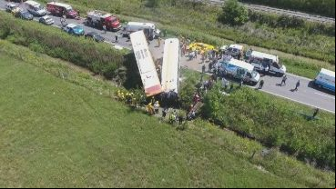 El choque de micros en la ruta 33.