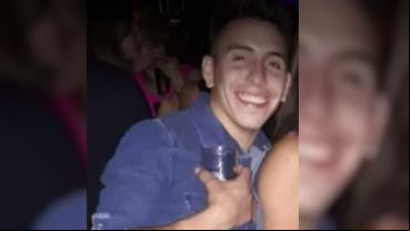 Carlos tenía 23 años y había salido a bailar con amigos.