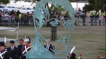 El nuevo y merecido monumento a Belgrano en el Parque Nacional a la Bandera.